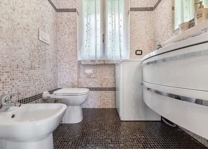 Sunset House アパート *