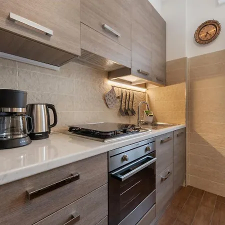 Sunset House Apartman Perledo